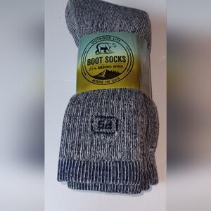 USA 3 PAIR WOOL BLEND SOCKS 71% MERINO WOOL BLEND